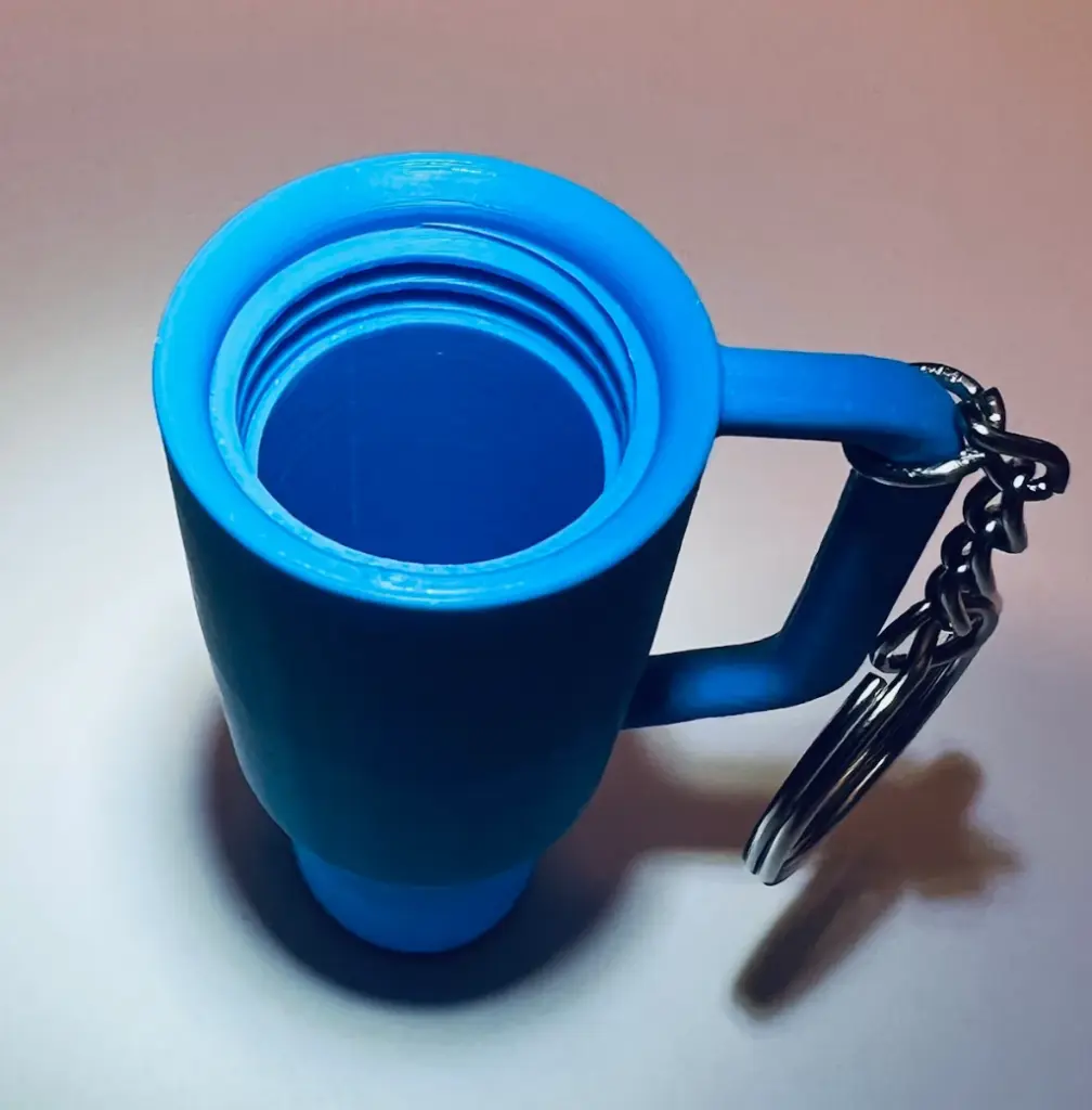 stanley cup keychain 3.webp