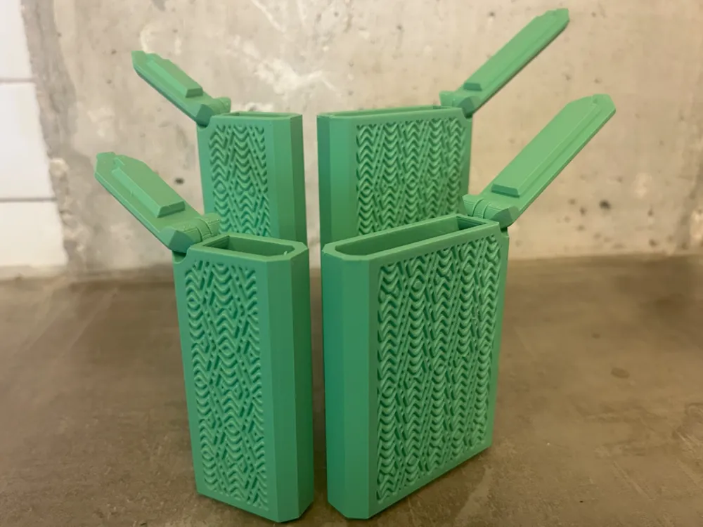 Cigarette case holder